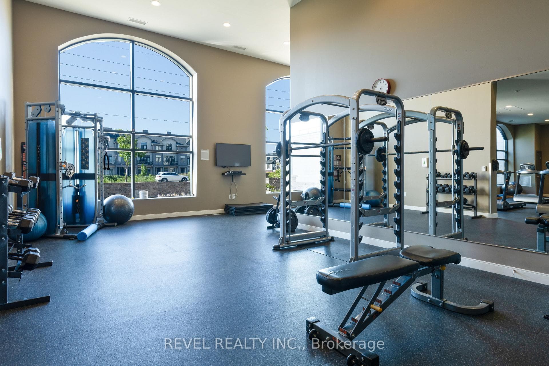 240 Villagewalk Boulevard Unit 1105 photo 27
