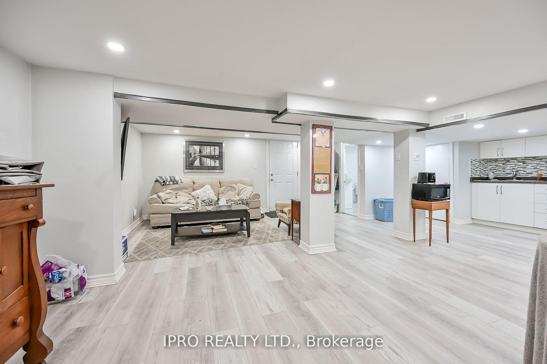 92 Corman Avenue photo 30