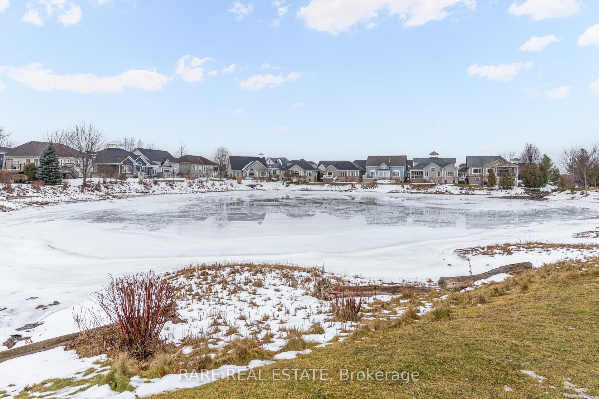 39 Waterfront Circle photo 25