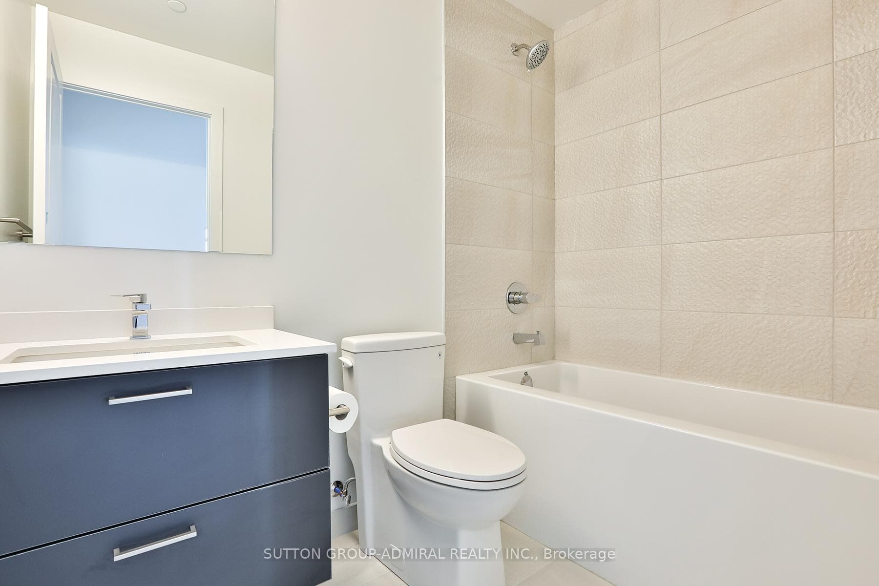 30 Upper Mall Way Unit 1810A photo 20