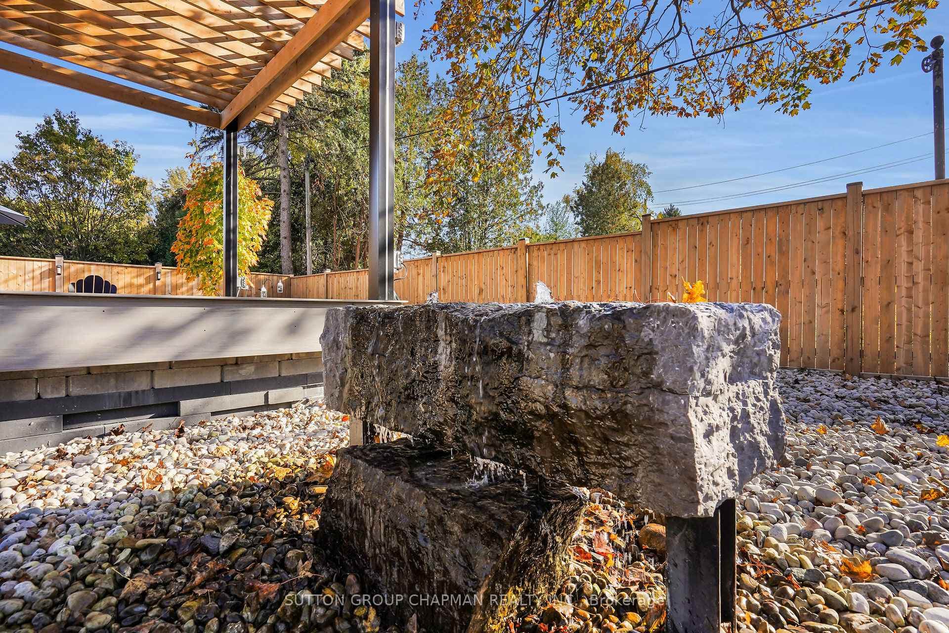 516 PALMTREE Avenue photo 28