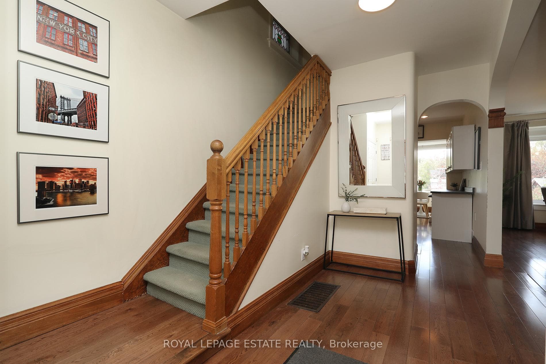 216 Waverley Road photo 3