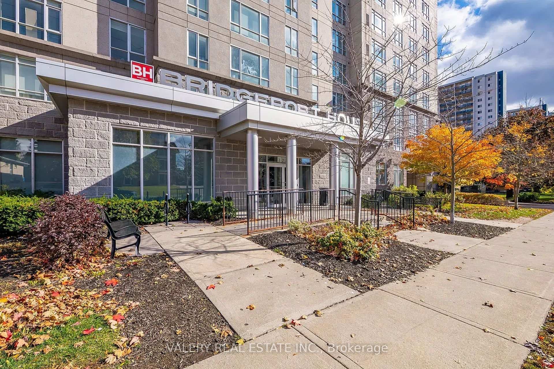 328 Regina Street Unit 602 photo 2