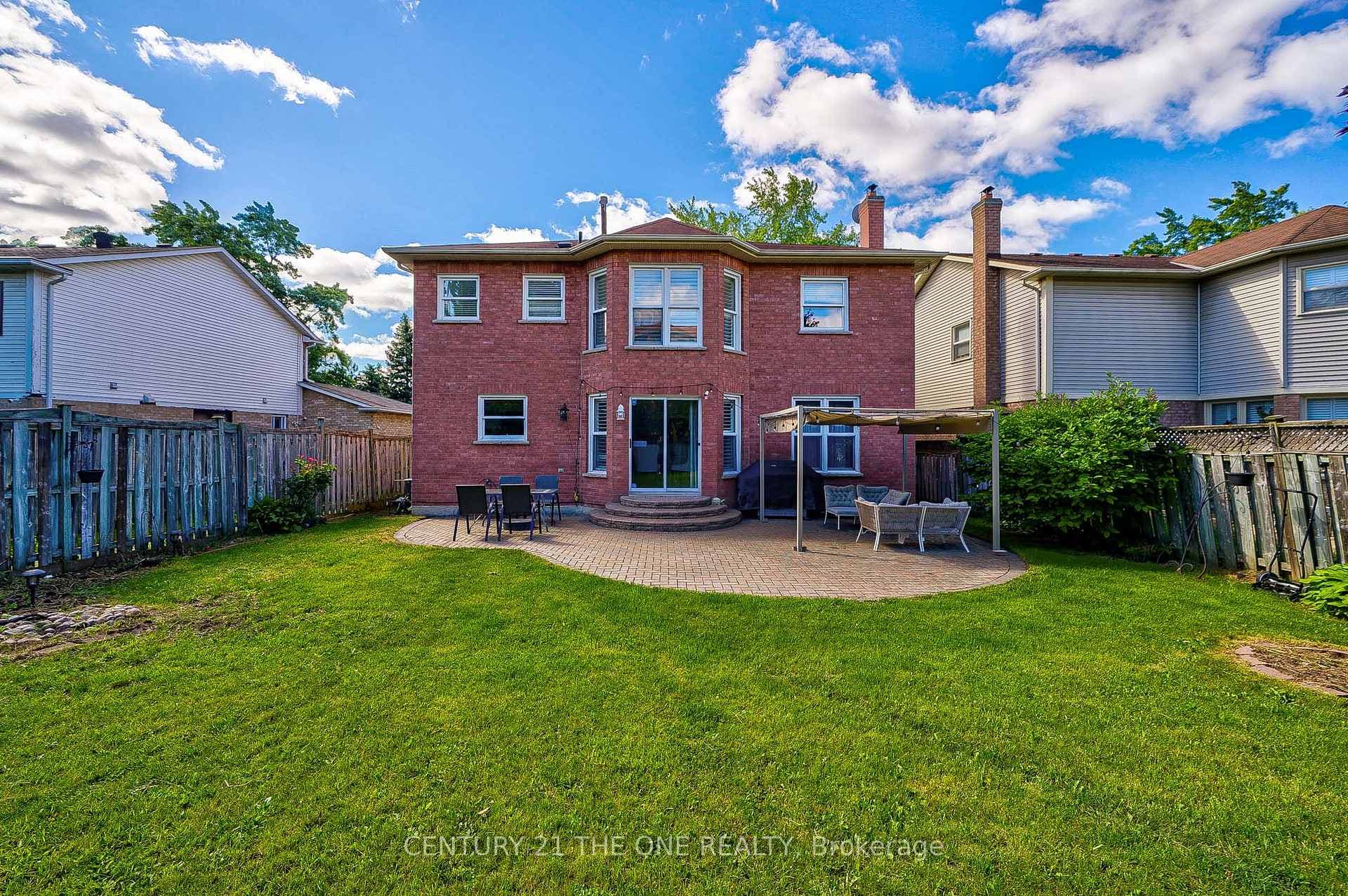 574 Carlton Road photo 24