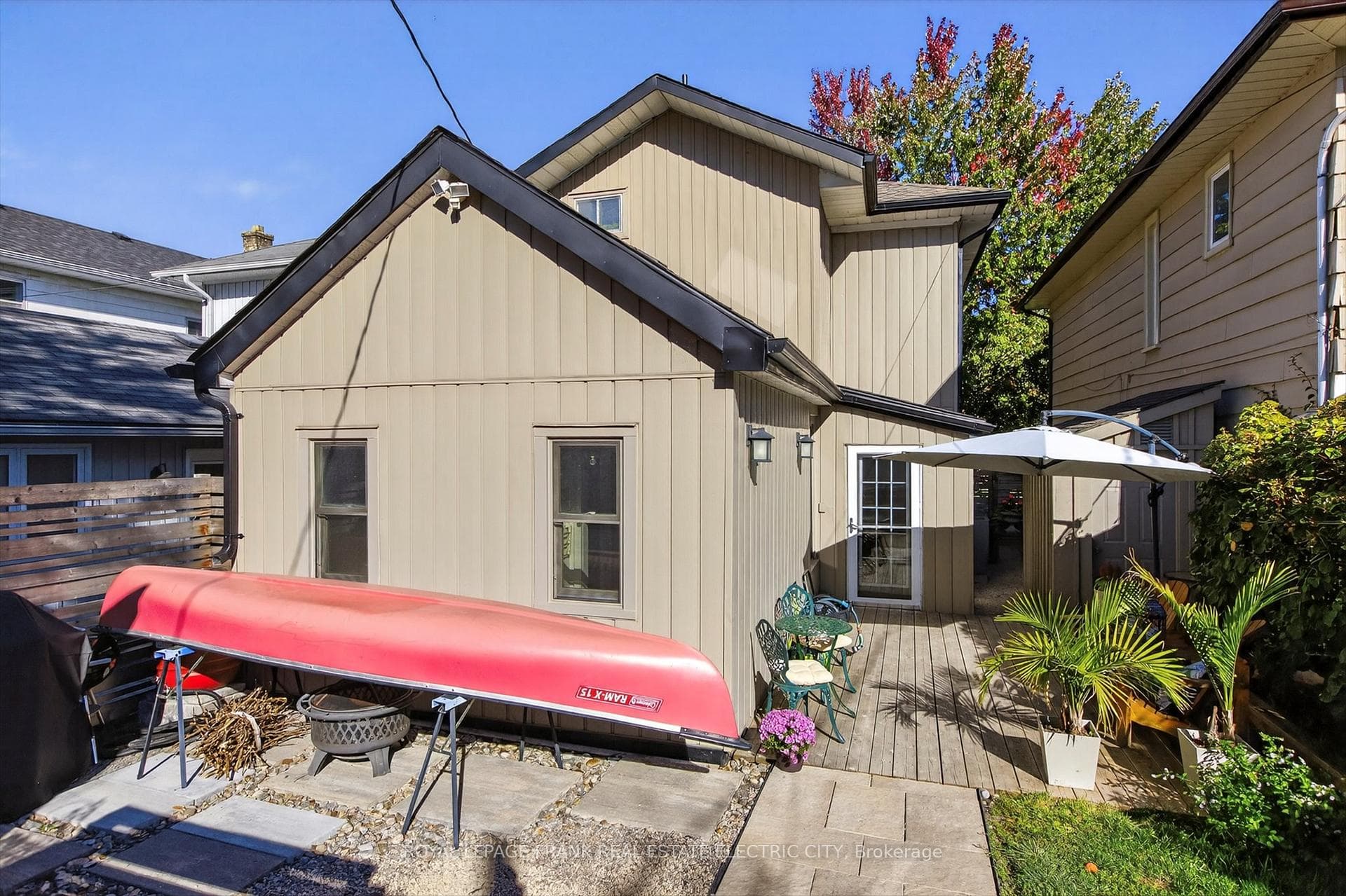 693 Water Street photo 48