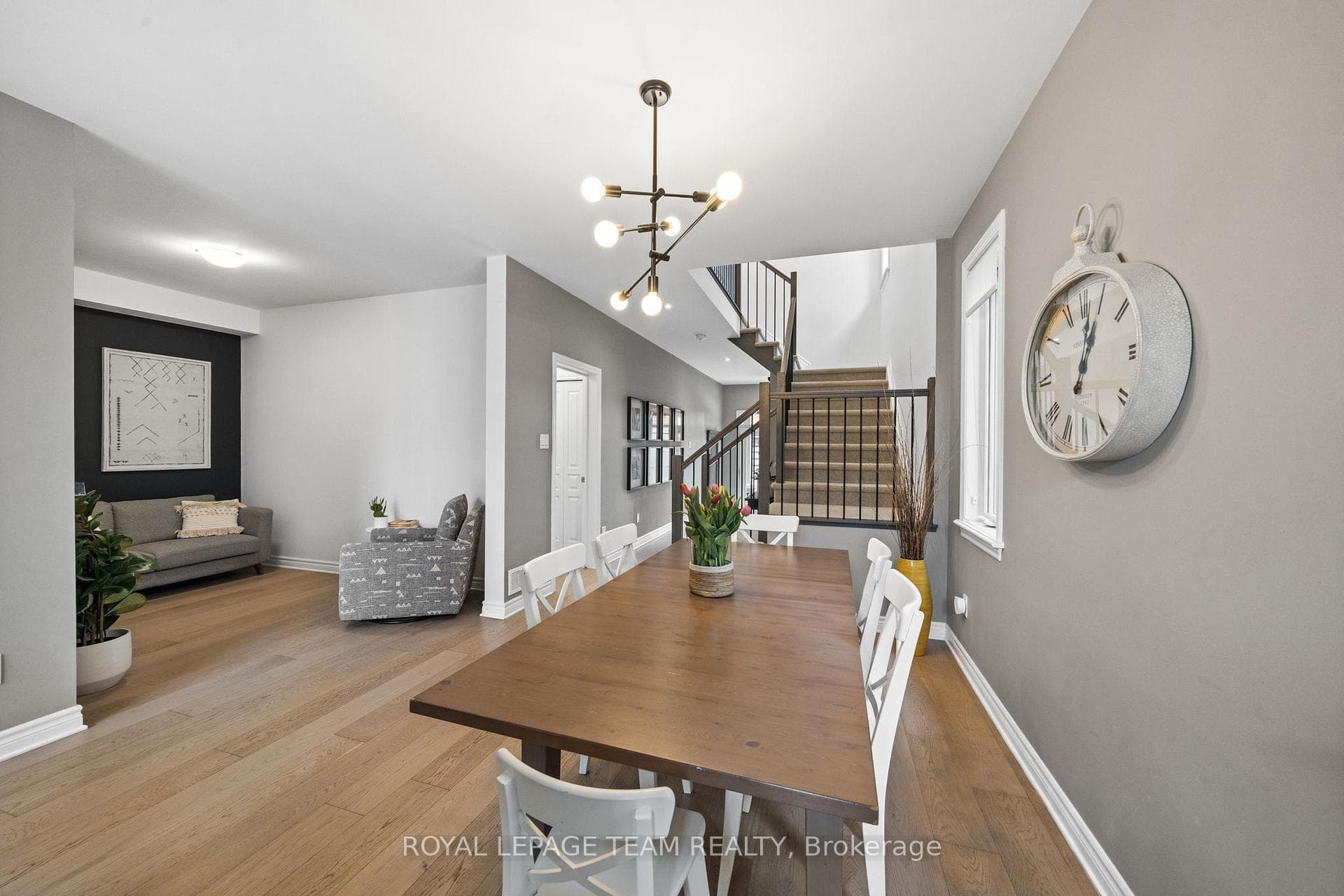 84 Warrior Street photo 7