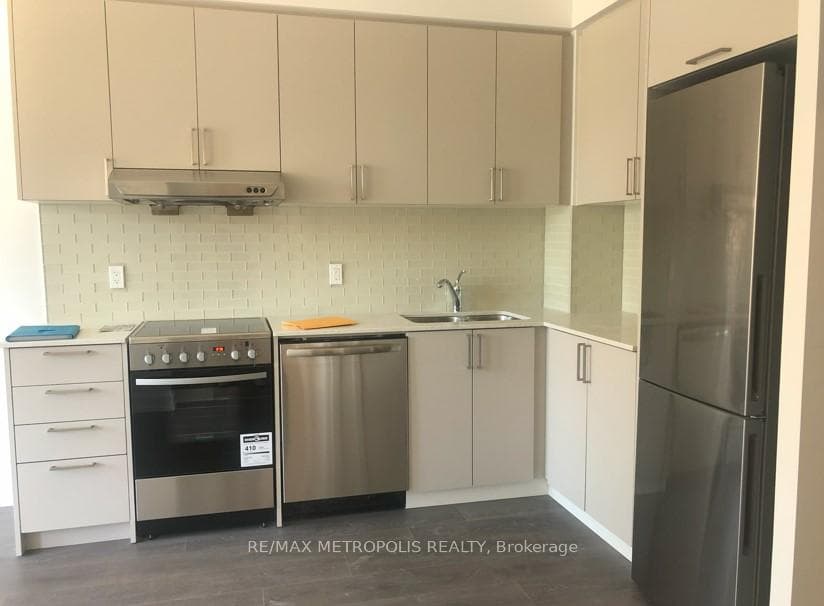 268 Buchanan Drive Unit 211W photo 3