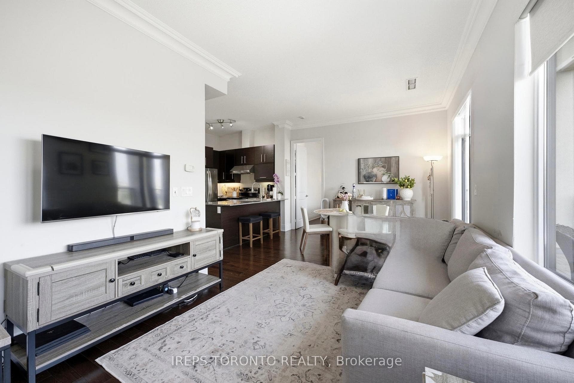 233 South Park Road Unit Ph01 photo 13
