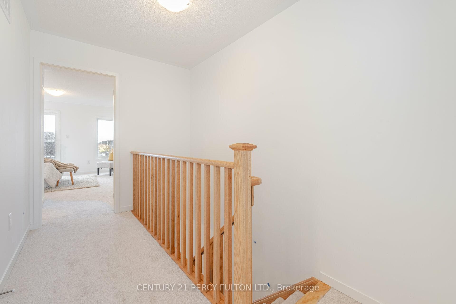 147 Hunt Street photo 22