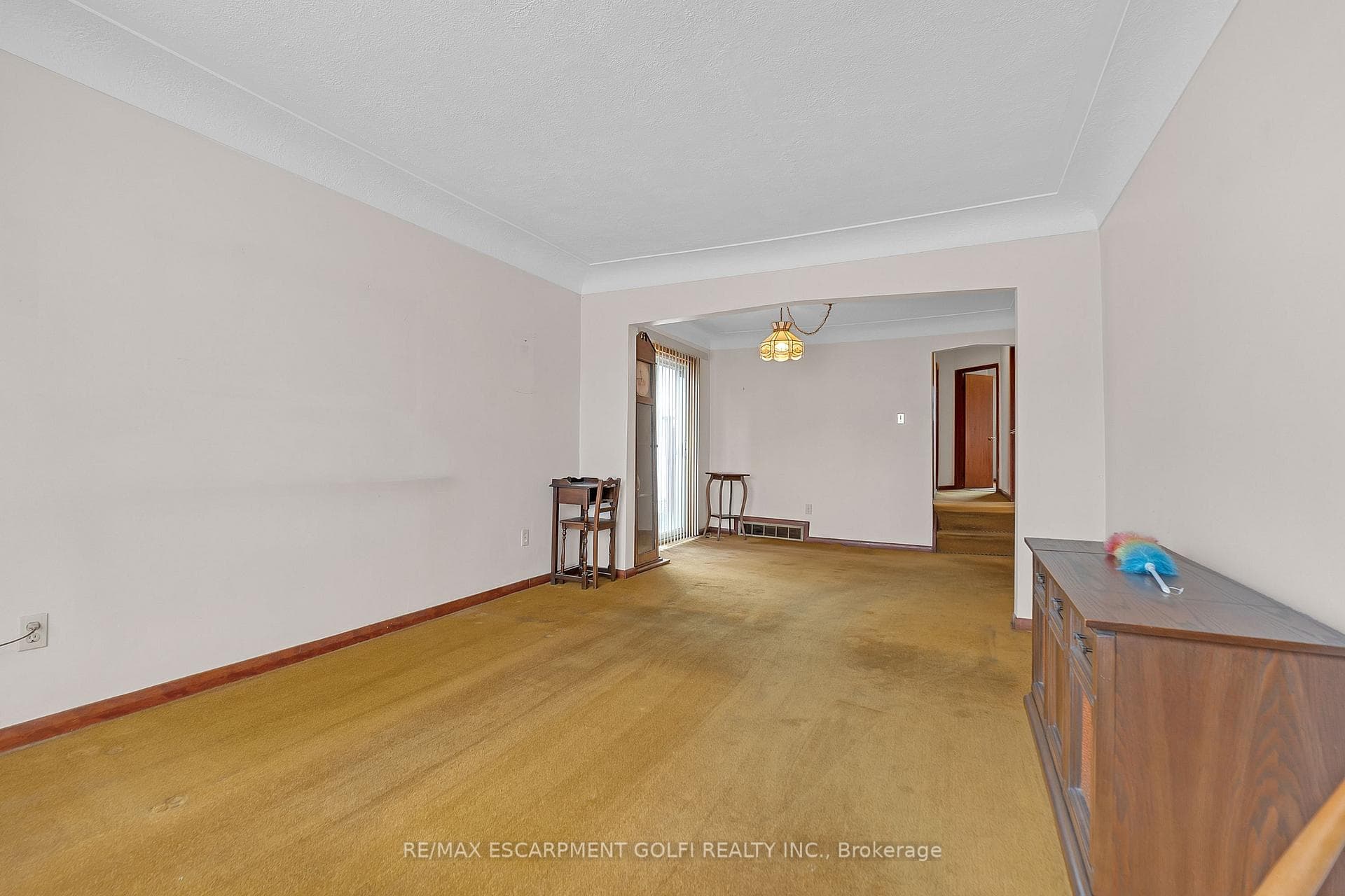 20 Walter Avenue photo 6