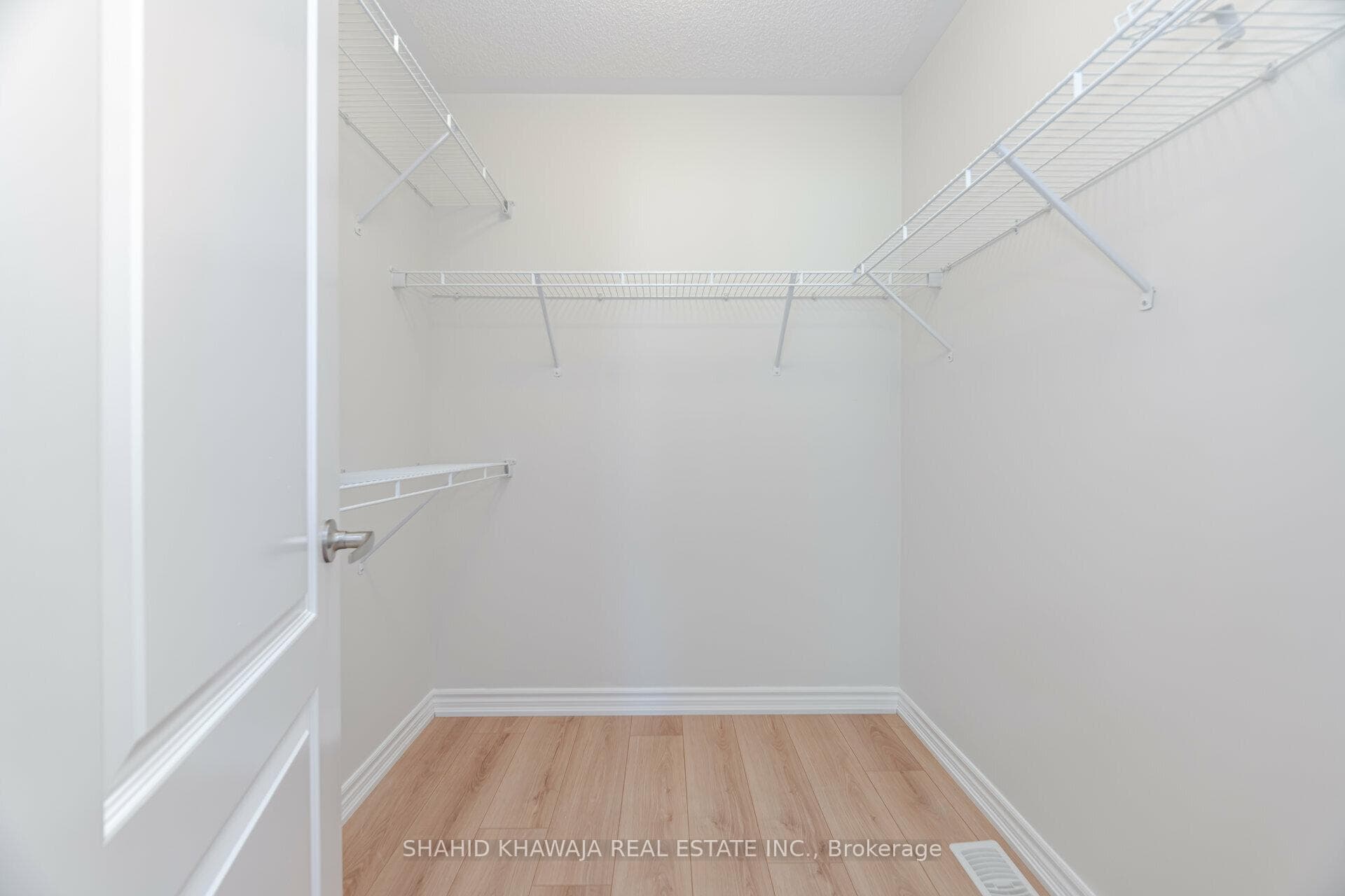 389 Cedar Hedge Road photo 26