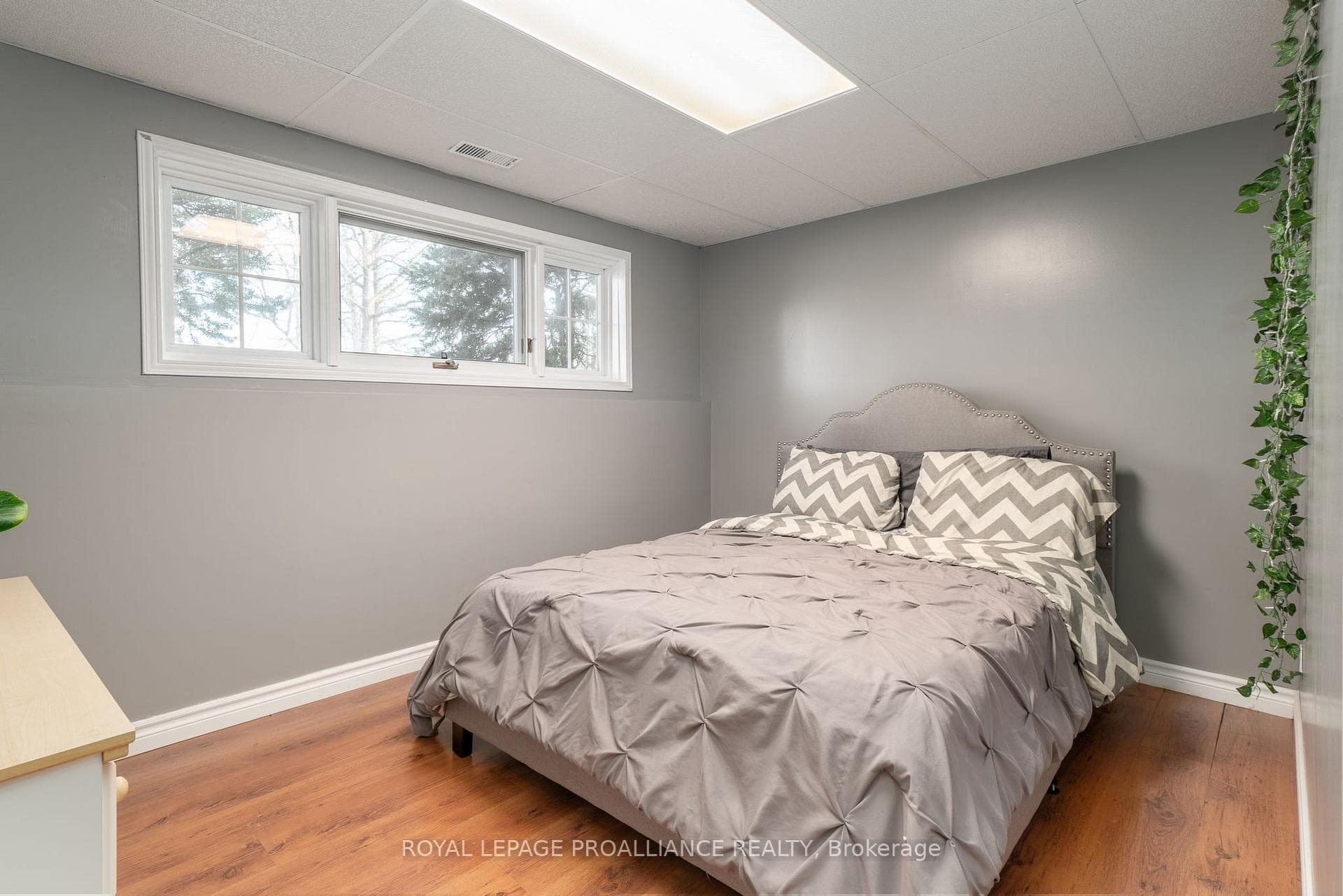 458 Lazier Road photo 28