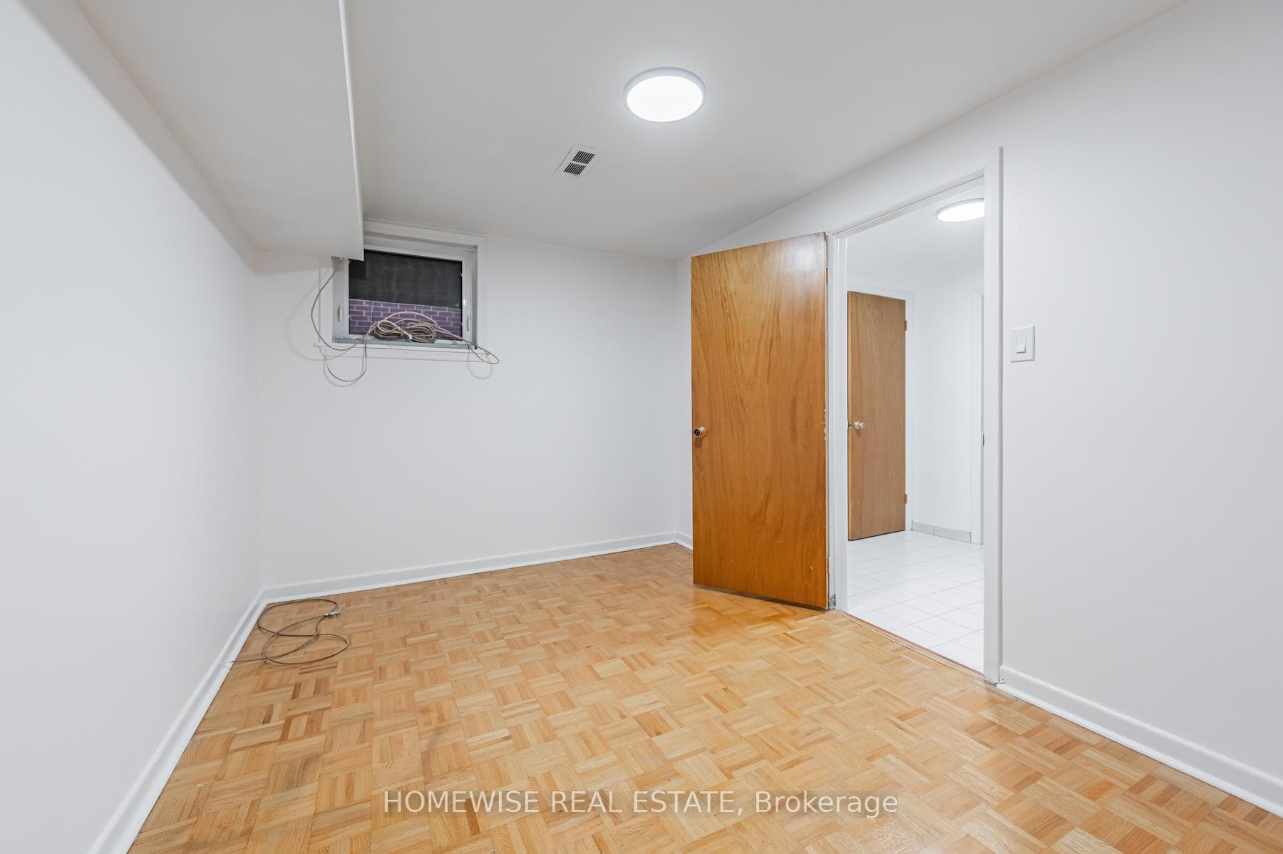 10 Cedar Springs Grove photo 31