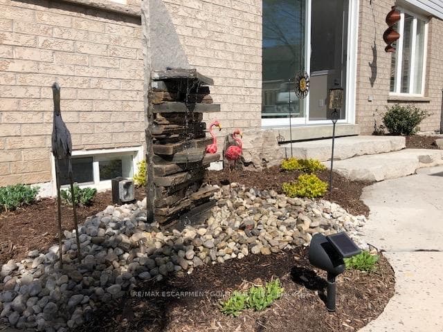 144 Acton Boulevard photo 33