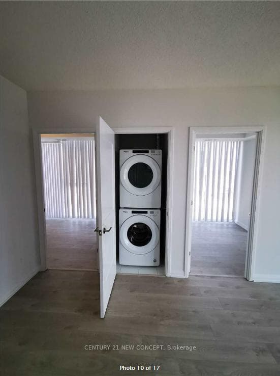7895 Jane Street Unit 2704 photo 10