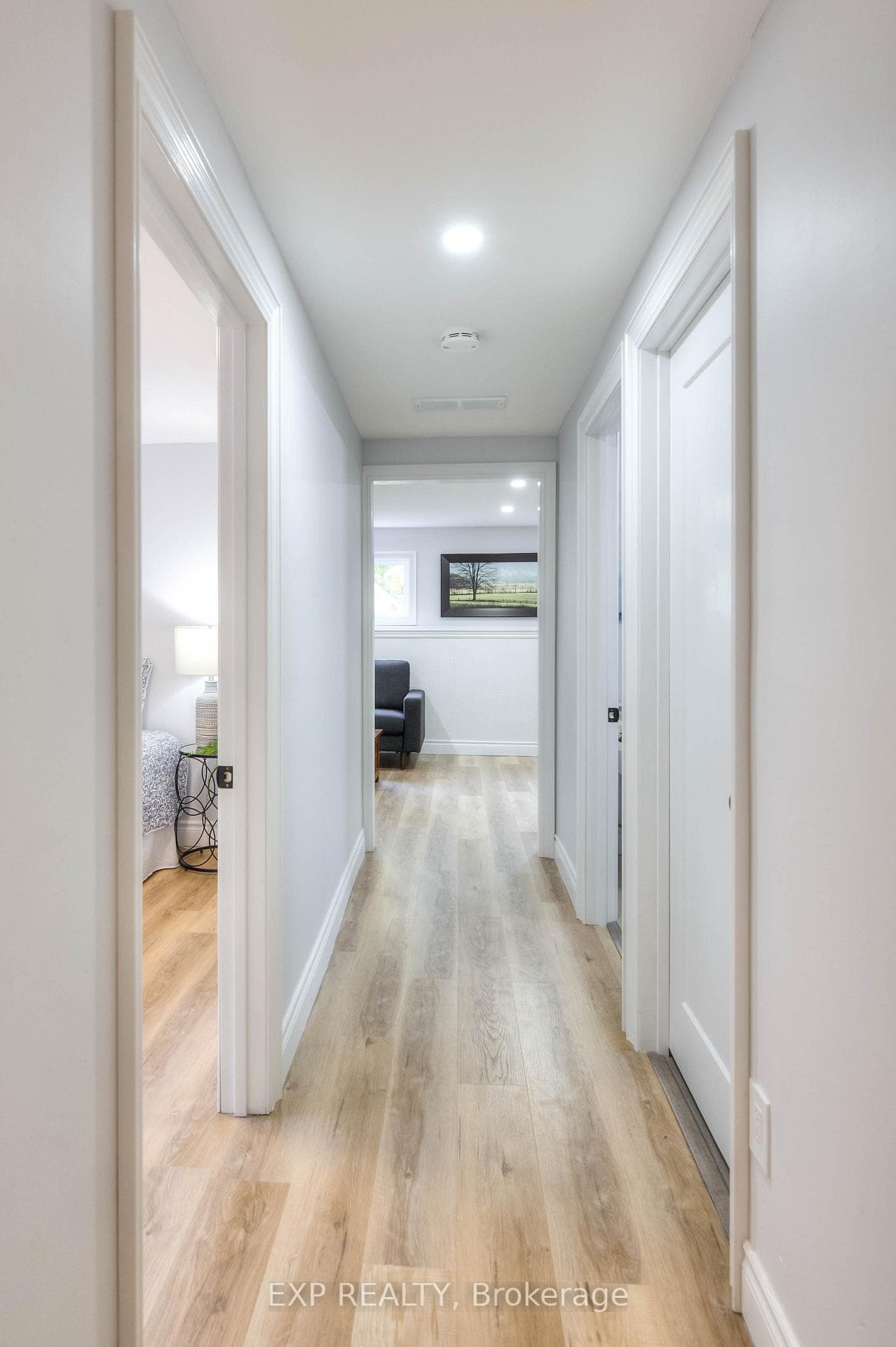 995 Langs Circle photo 12