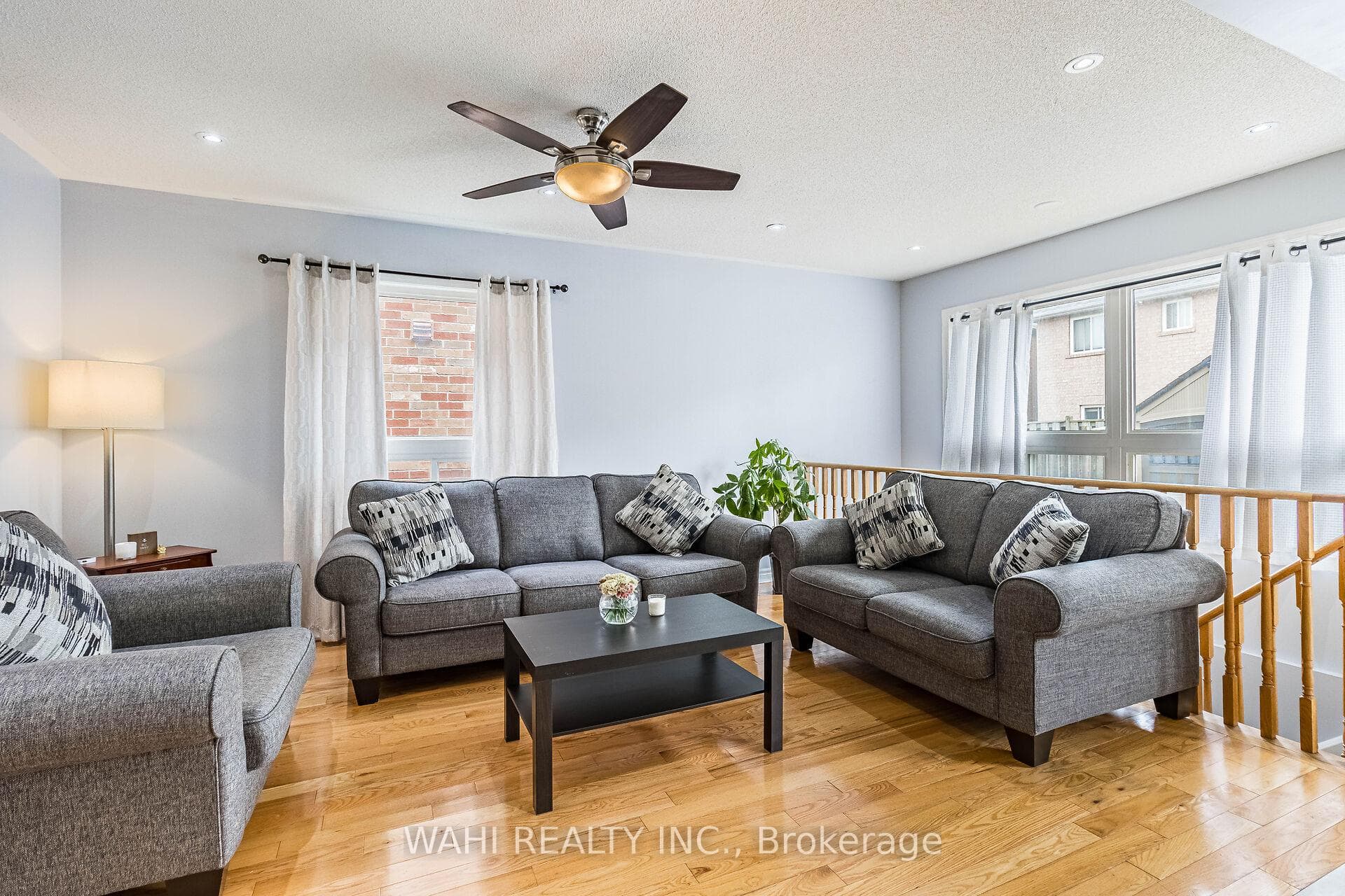 12 Tanglemere Crescent photo 12