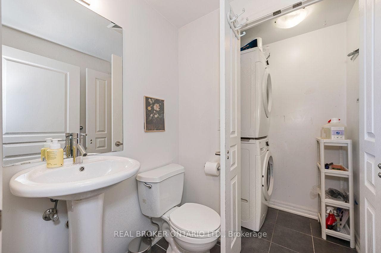 1940 Ironstone Drive Unit 403 photo 11