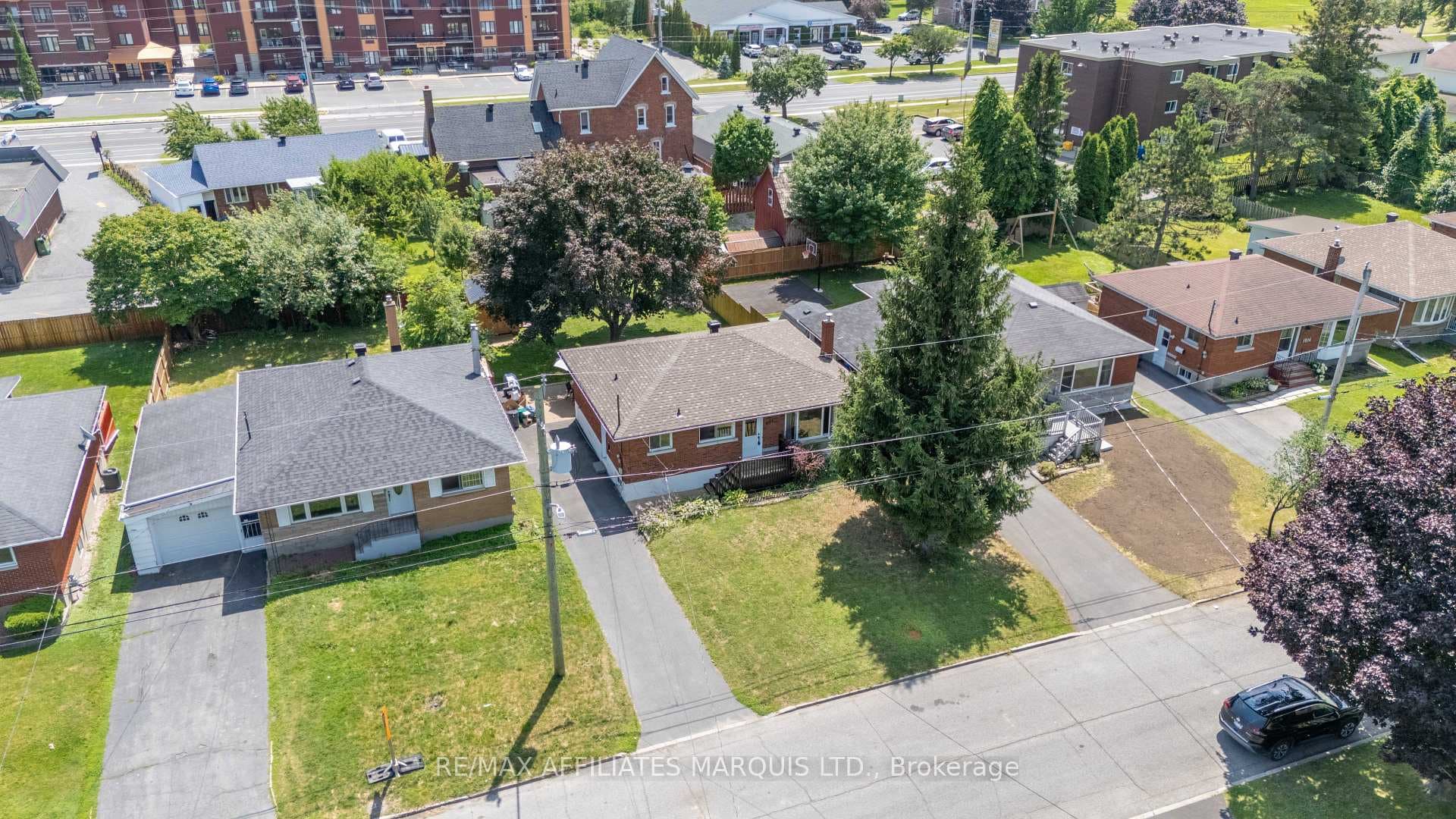 1210 Osborne Avenue photo 36