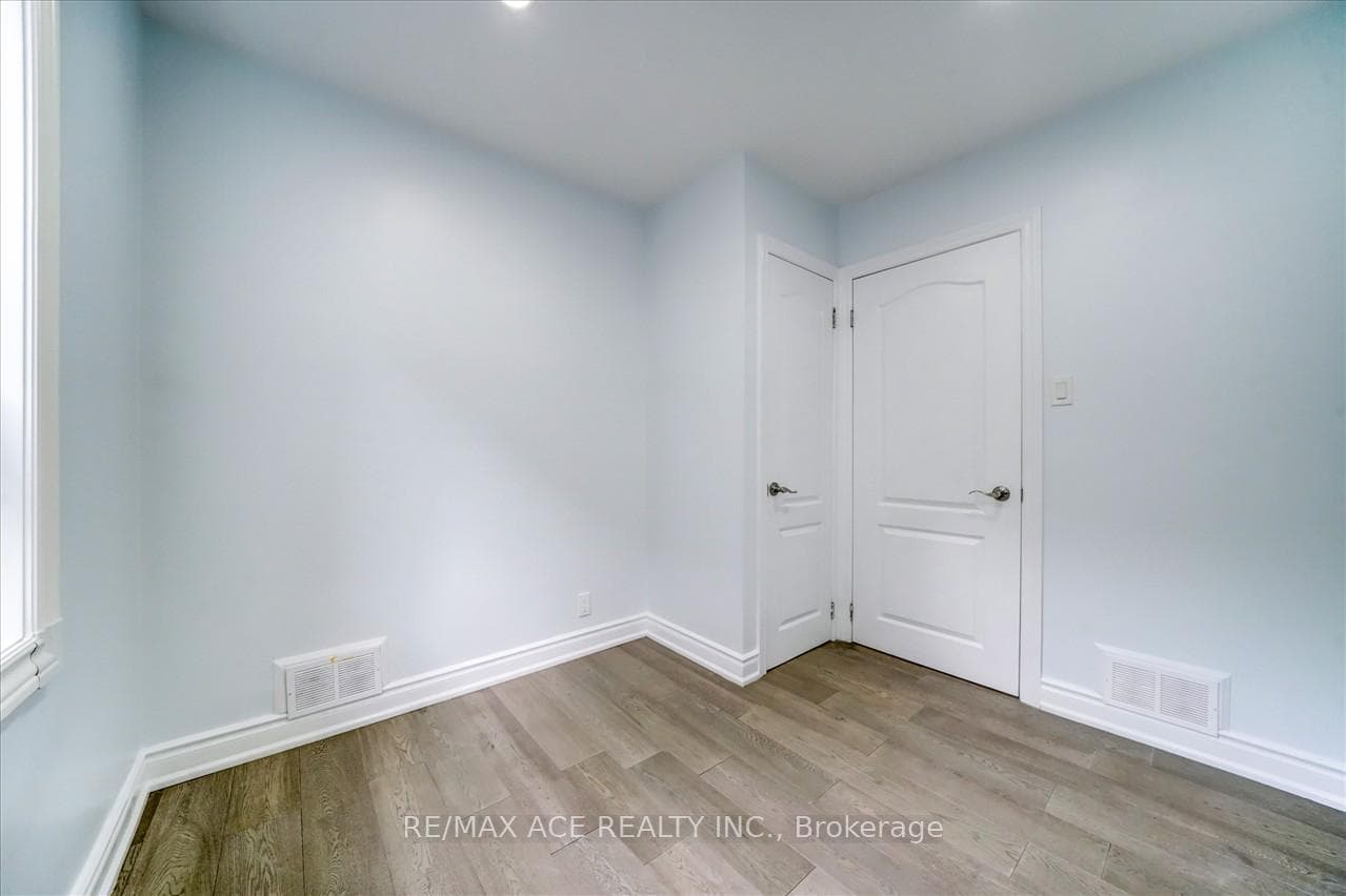 20 Martindale Road photo 18