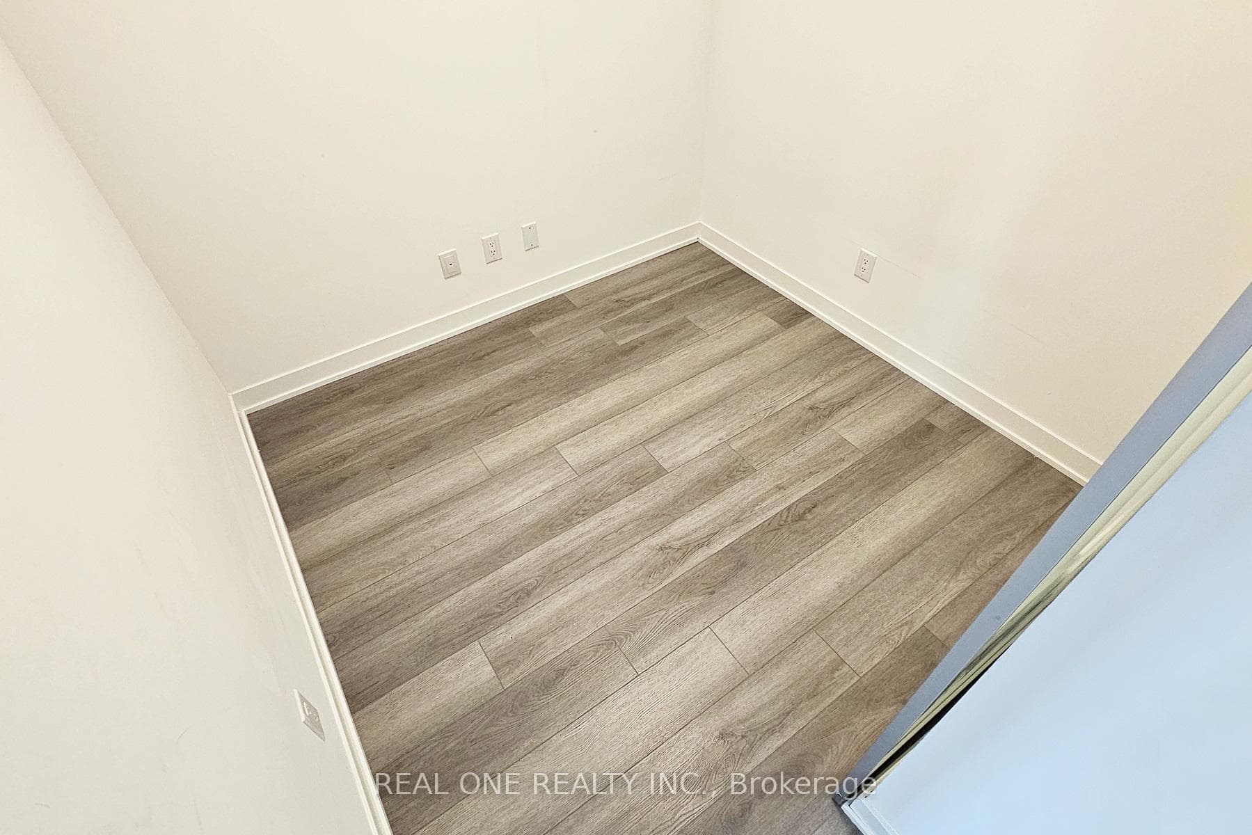 8119 Birchmount Road Unit A1318 photo 19