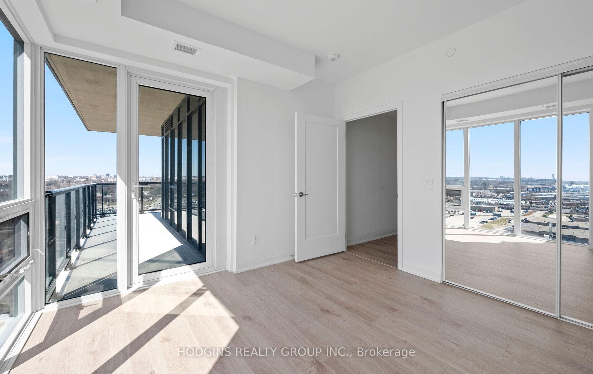 1035 Southdown Road Unit 1102 photo 30