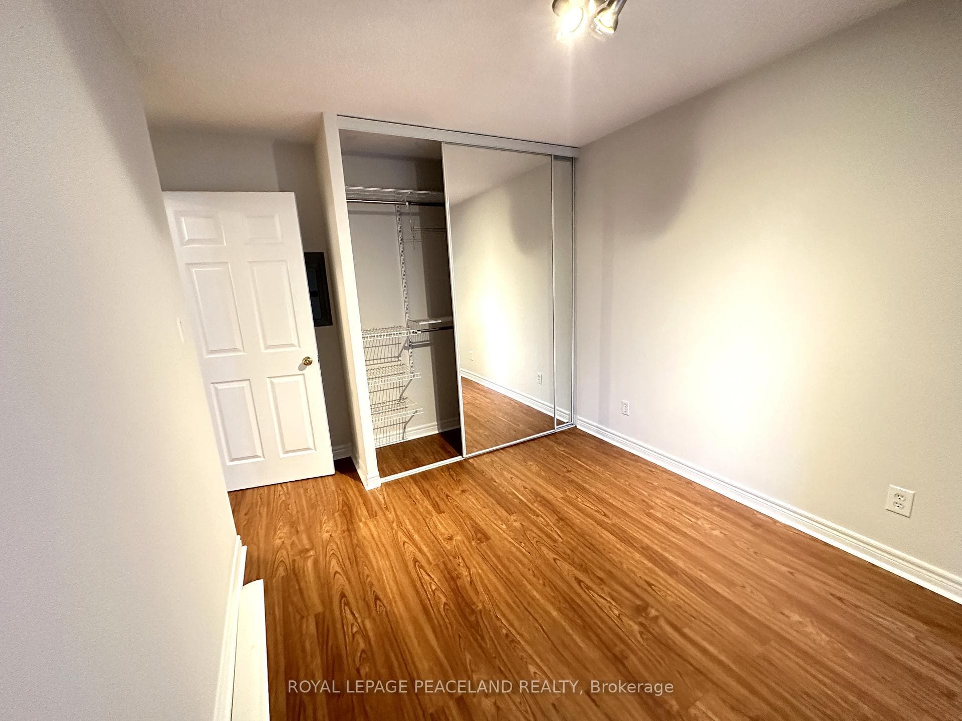 28 Empress Avenue Unit 309 photo 21