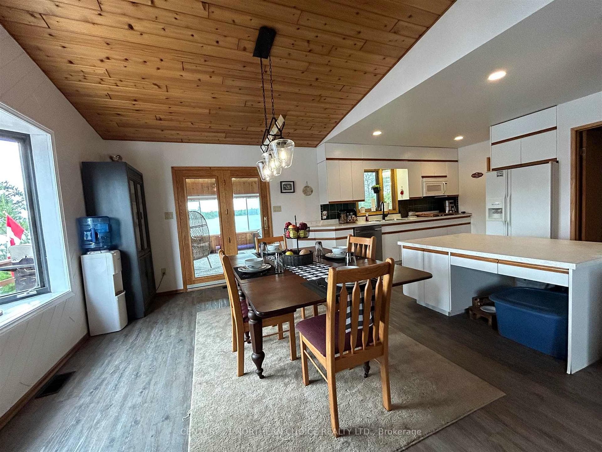 607 BEAR PASS Road photo 19