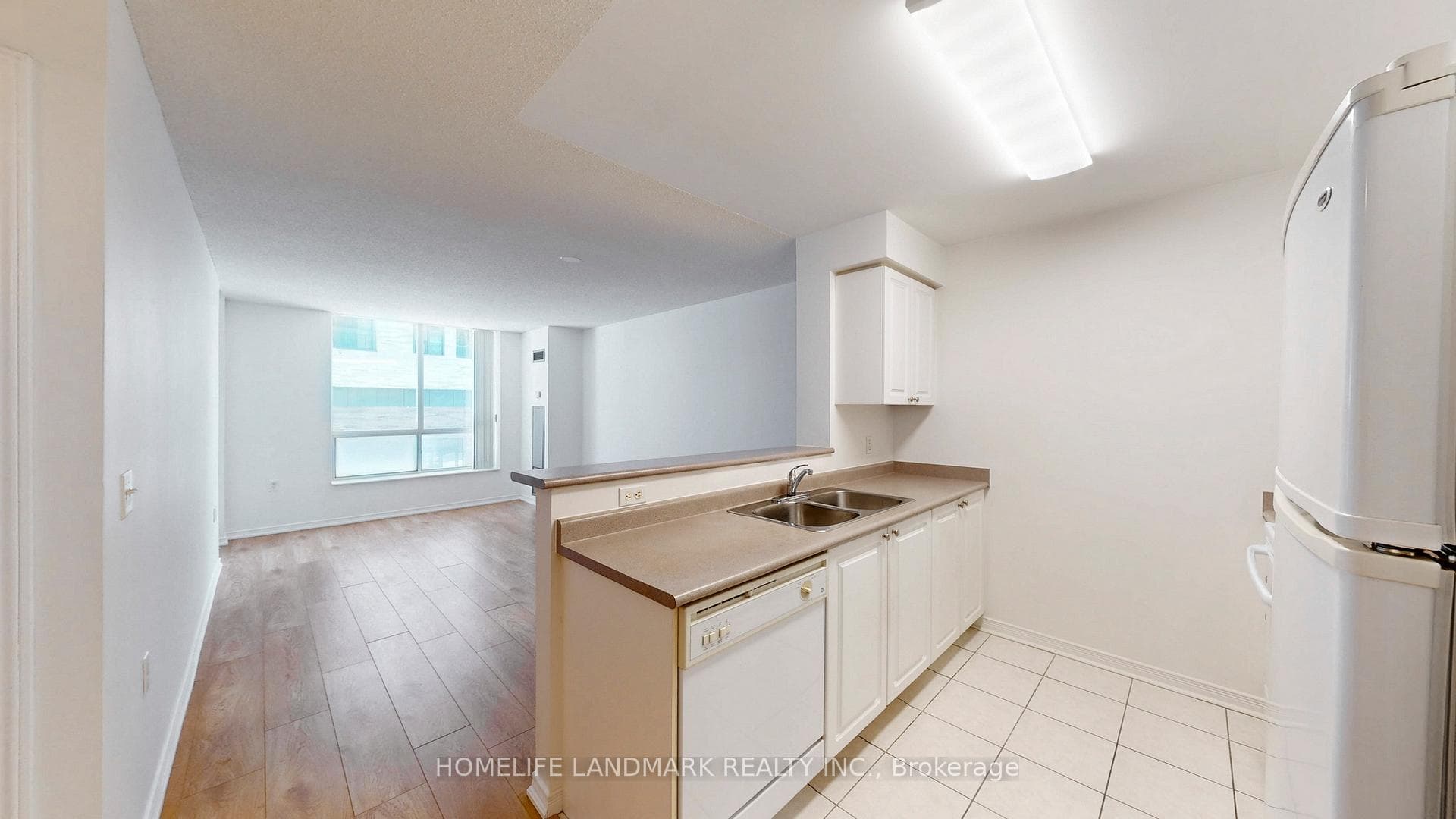28 Olive Avenue Unit 215 photo 6