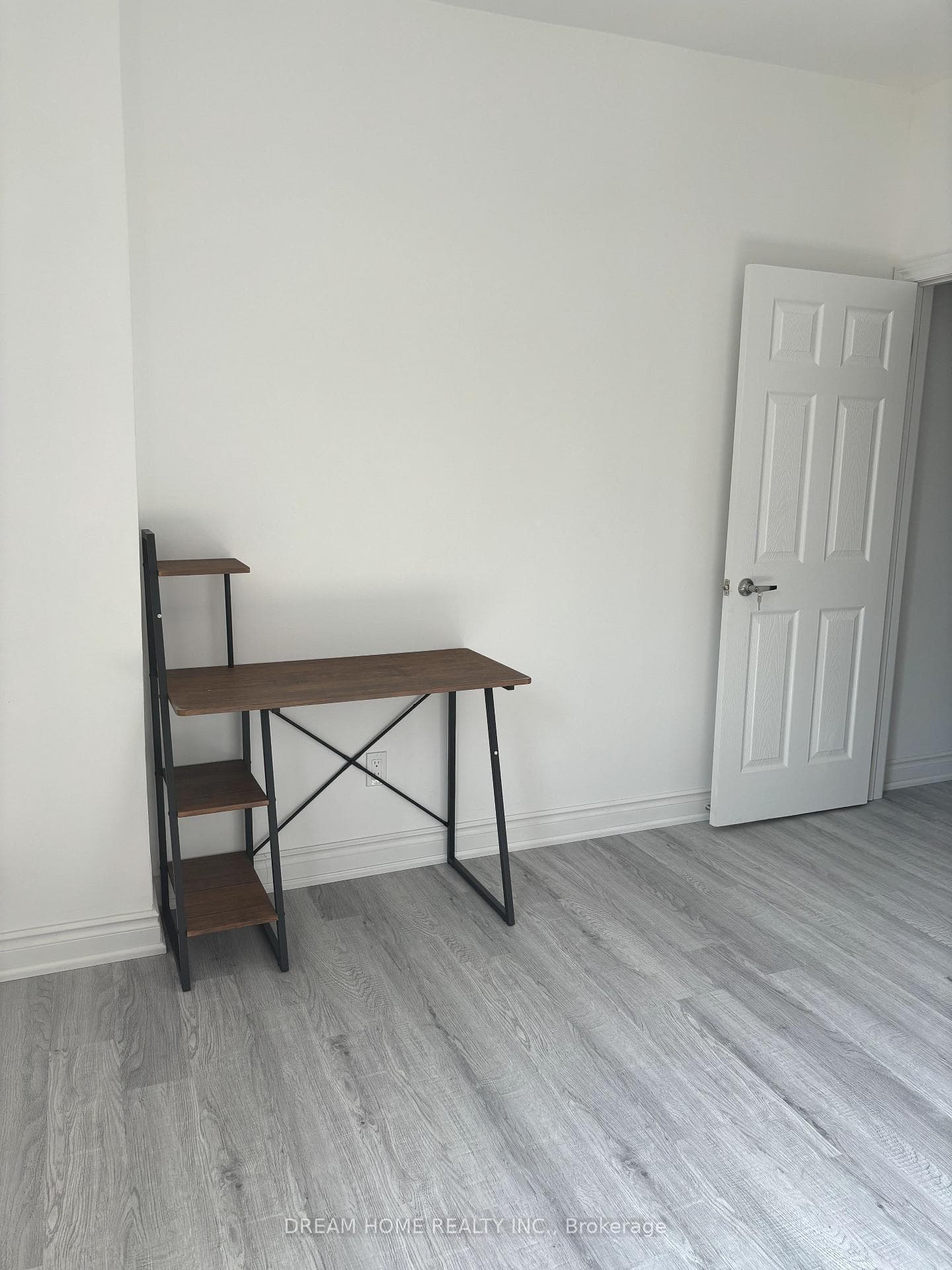 262 clinton Street Unit 203 photo 6
