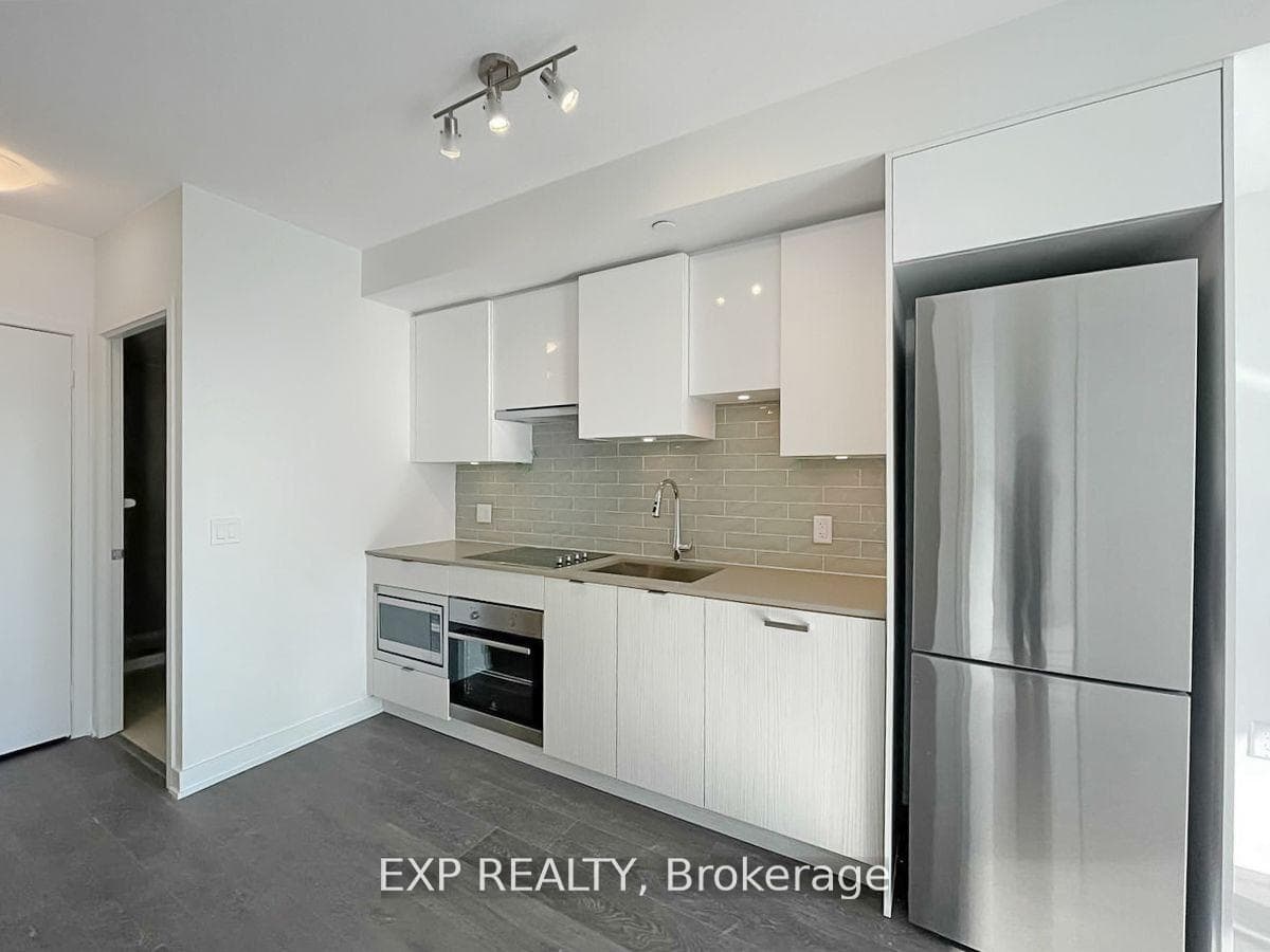 195 Redpath Avenue Unit 3405 photo 3