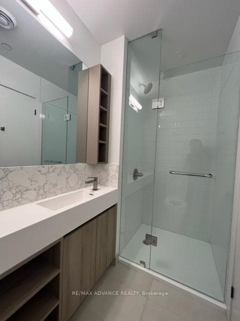 319 Jarvis Street Unit 2701 photo 4