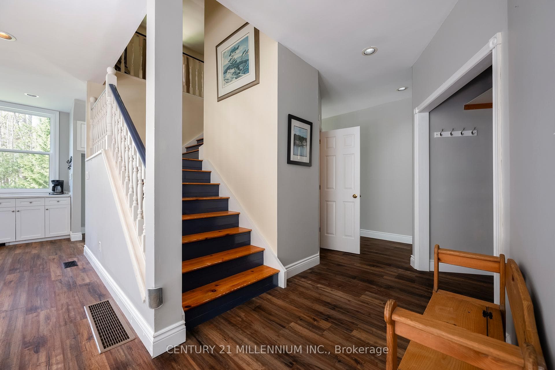 19211 Mountainview Road photo 7