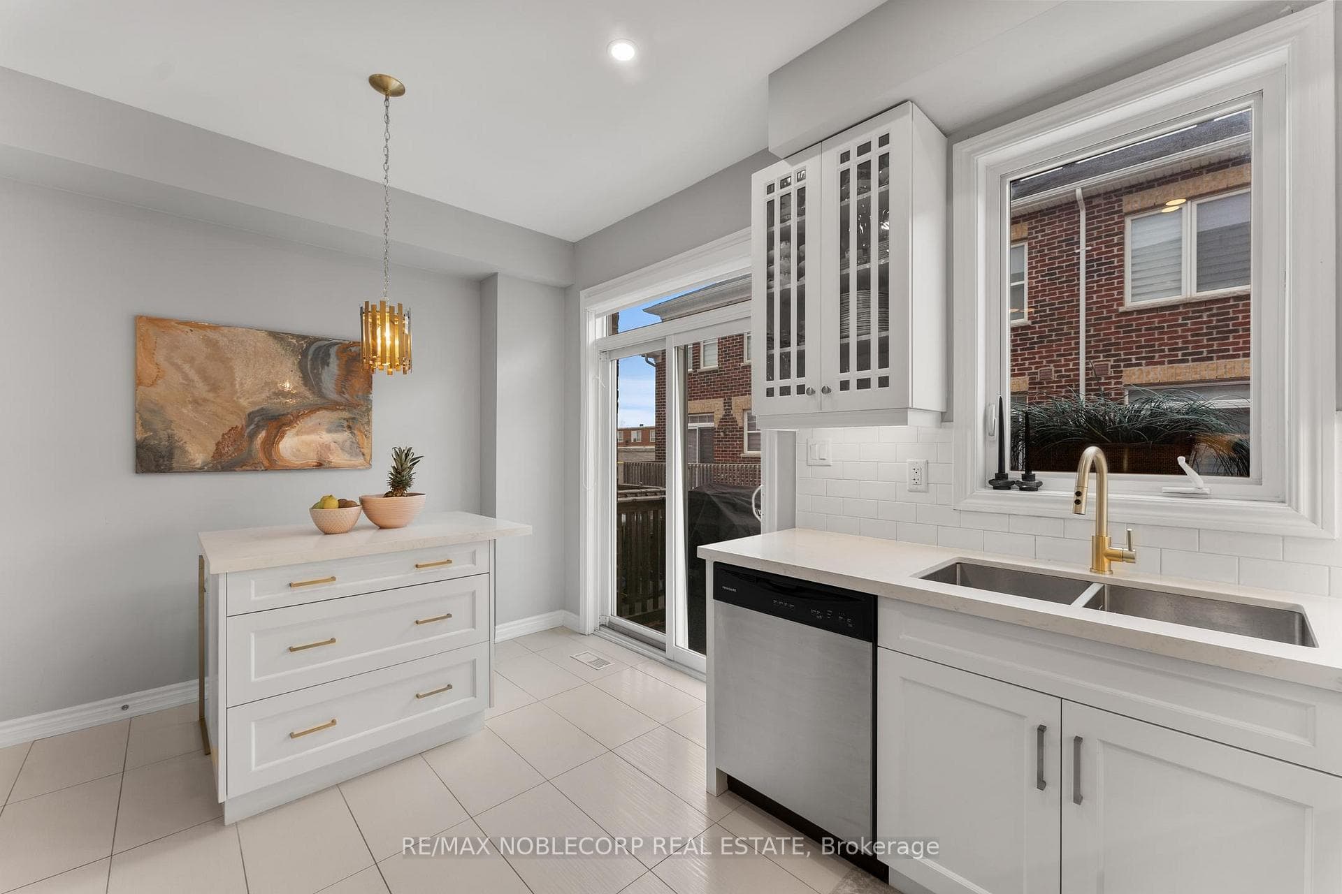 10 Porter Avenue Unit 38 photo 16