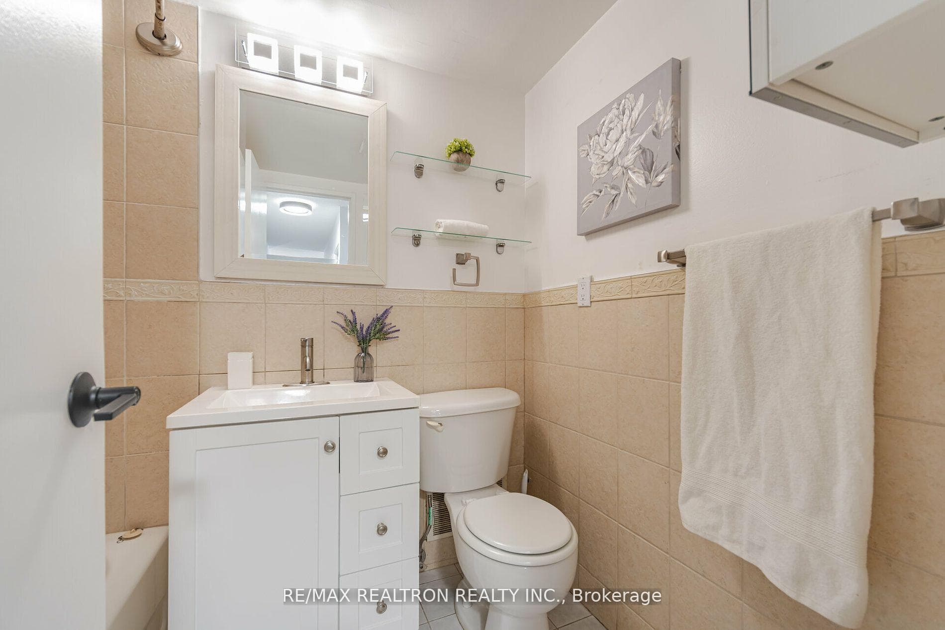 1950 Kennedy Road Unit 307 photo 14