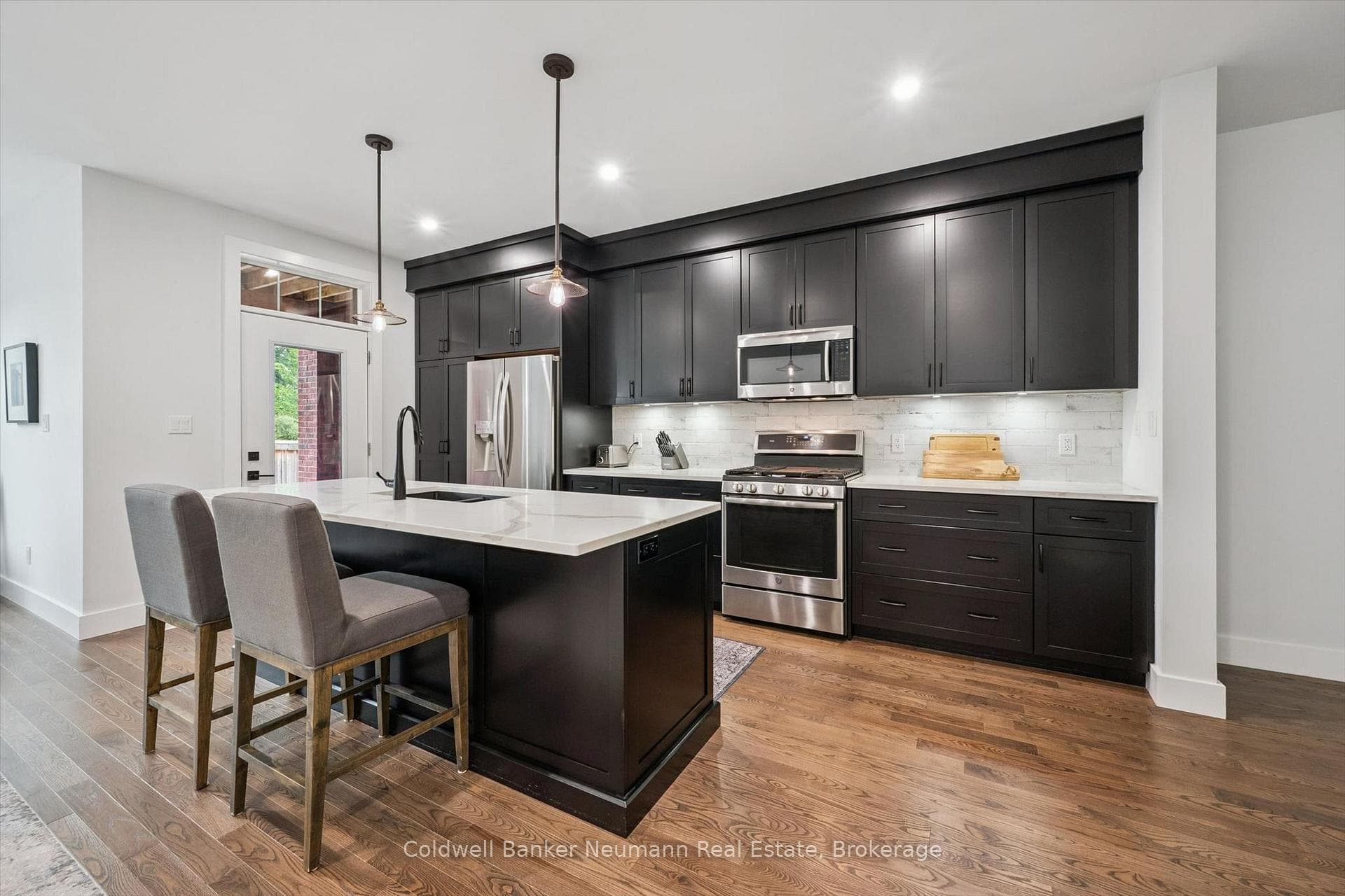 169 Morris Street photo 7