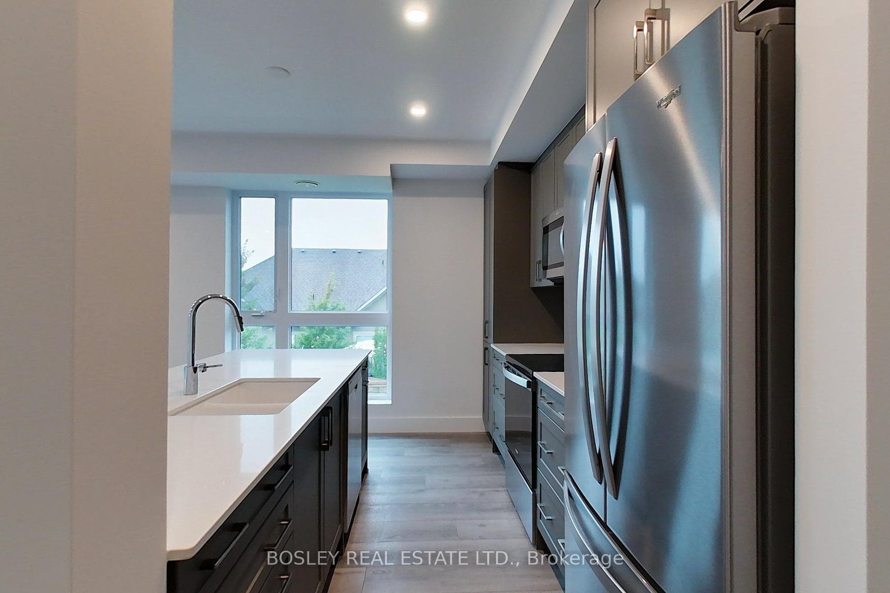 4 Kimberly Lane Unit 209 photo 6