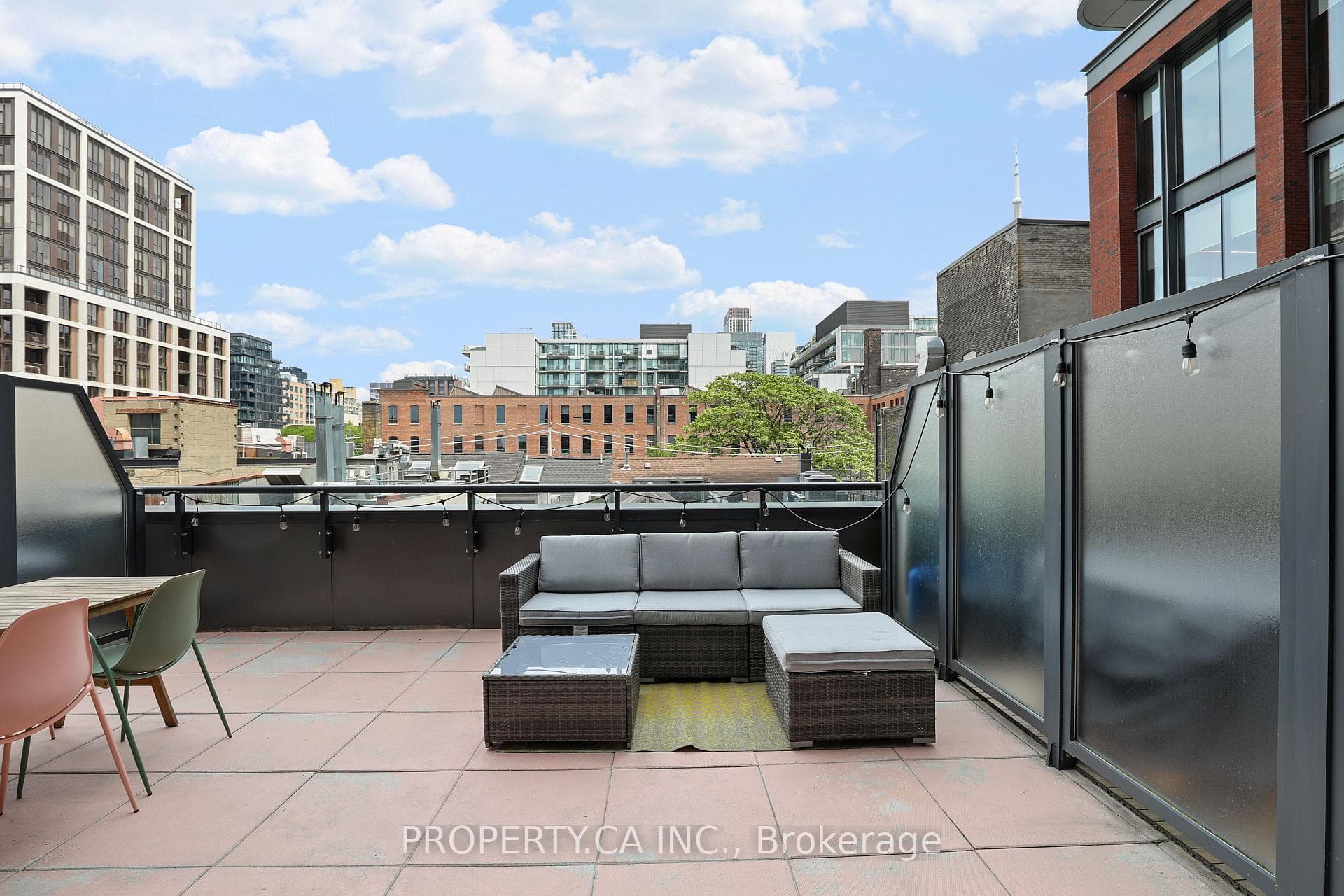 501 Adelaide Street Unit 303 photo 6