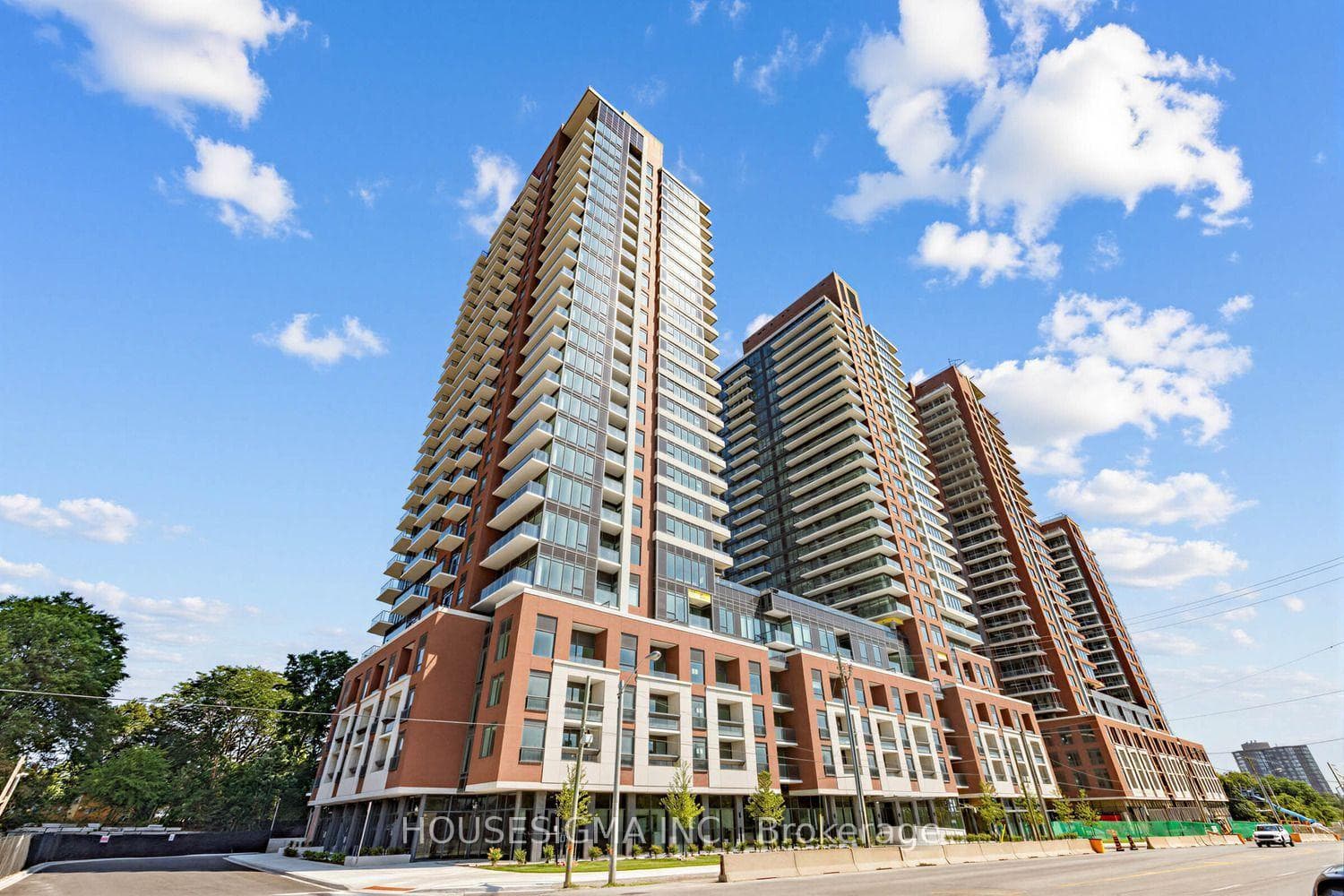 4010 Eglinton Avenue Unit 607 photo 1