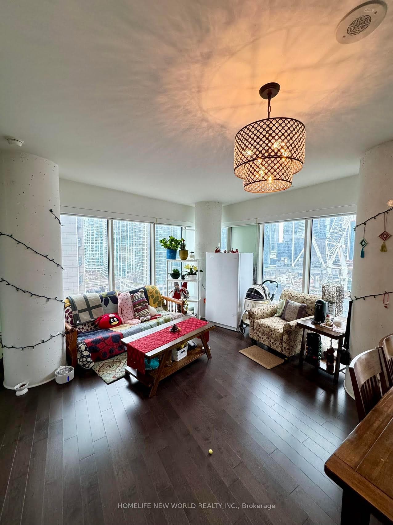 8 the esplanade N/A Unit 1402 photo 4