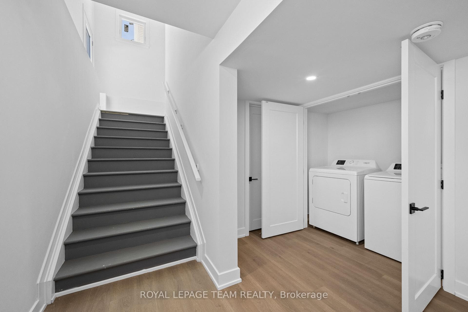 1120 Moore Street Unit 1 photo 3