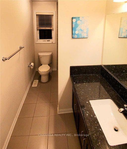 483 Pozbou Crescent Unit Main photo 22