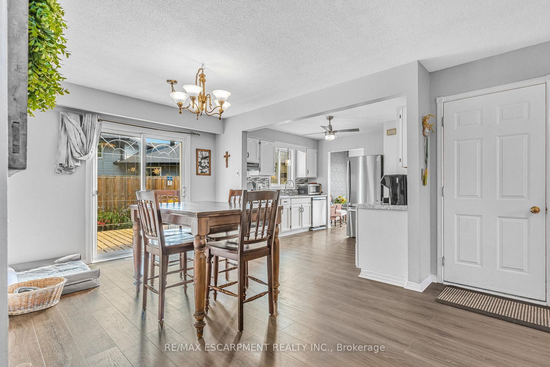 77 Northridge Drive photo 8