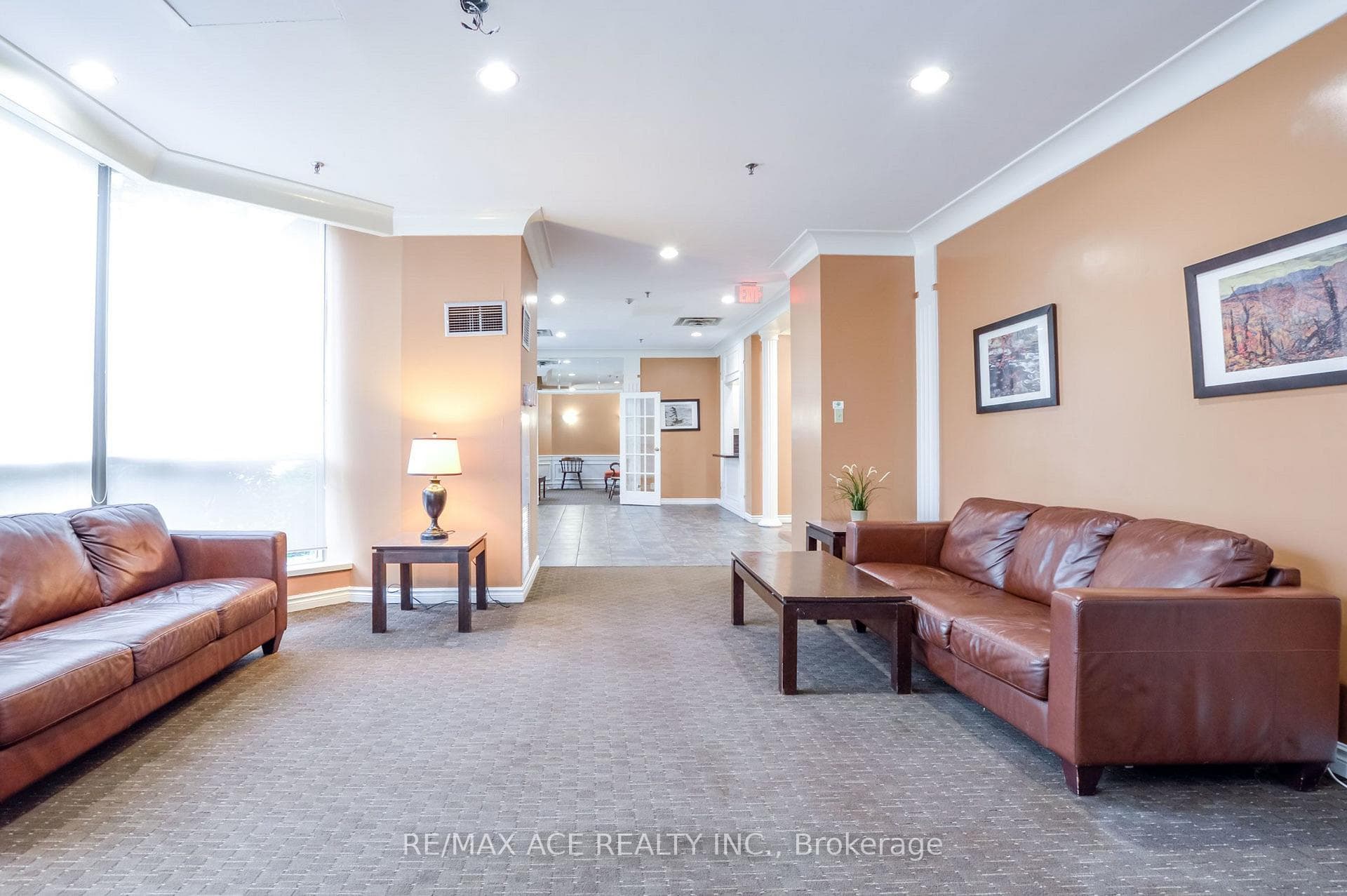 75 King Street Unit 201 photo 37