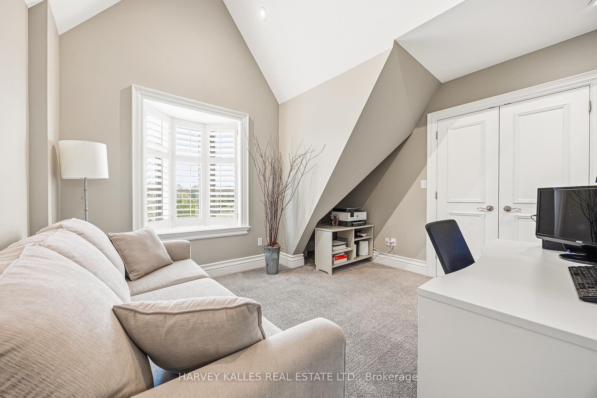 144 Haddington Avenue photo 21