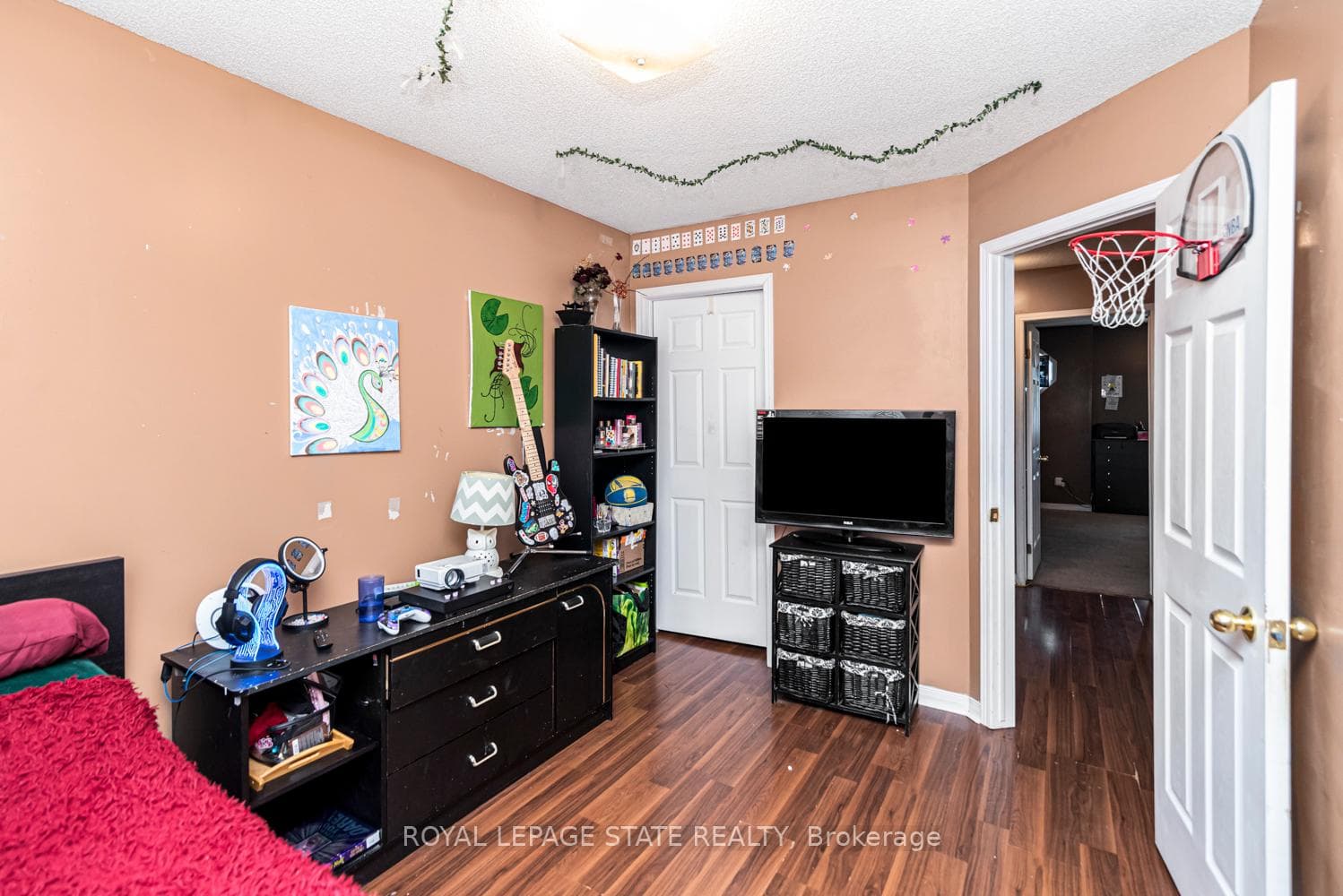 127 Terni Boulevard photo 21