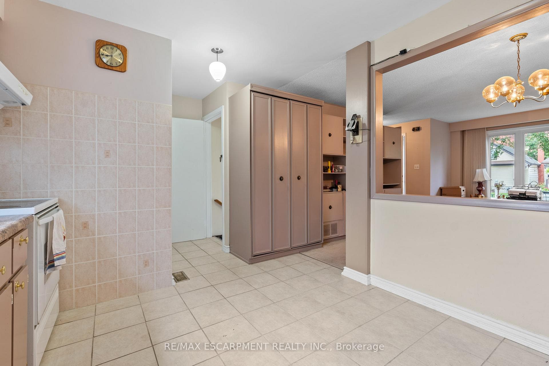 20 Frederick Avenue photo 8