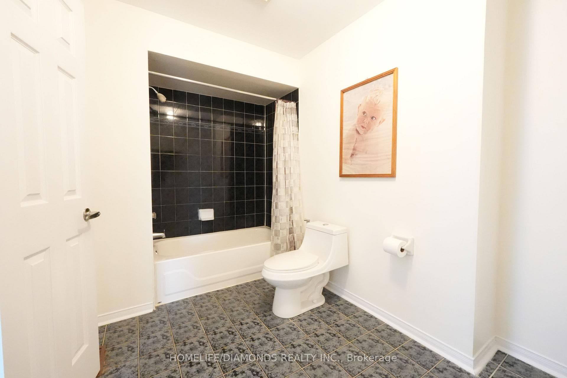 5267 BROOKWOOD Court photo 13