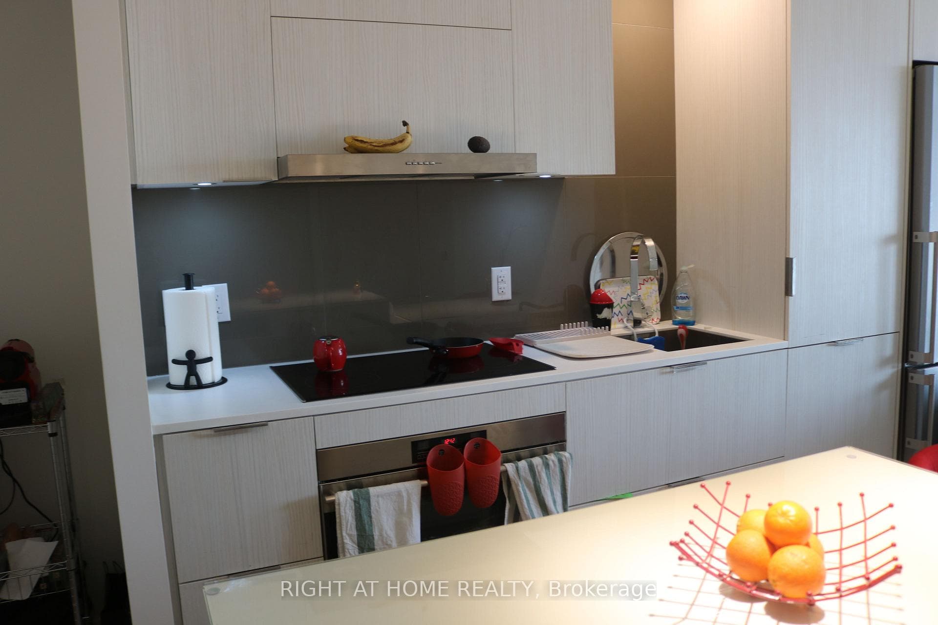 1 Bloor Street Unit 3612 photo 2