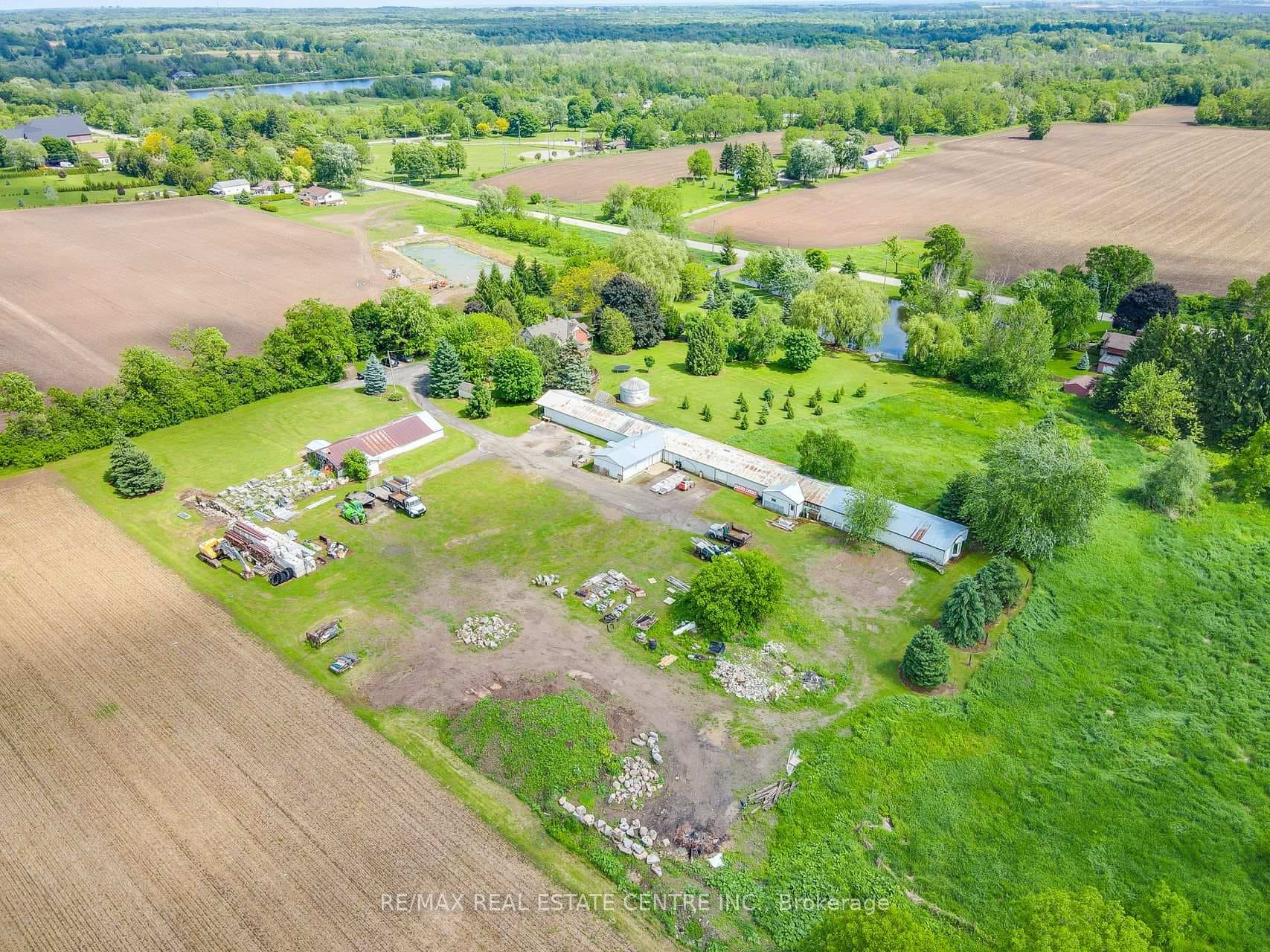 875 Safari Road photo 15